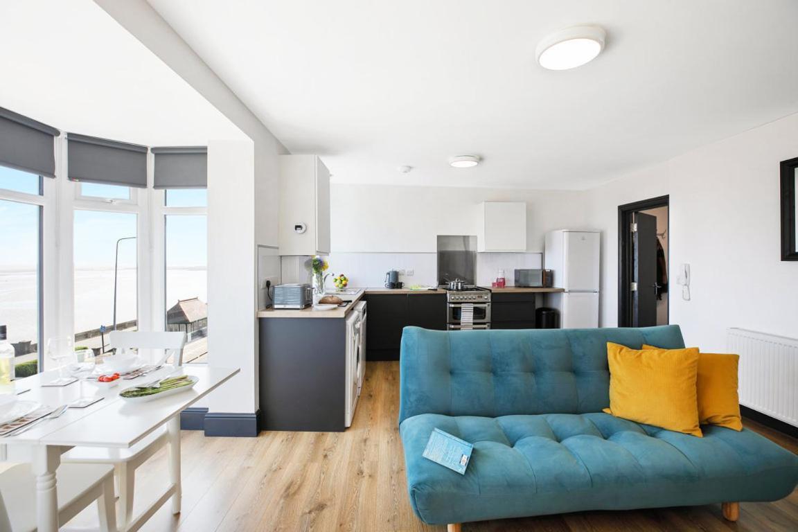 Tyme Suites On Kingsway クリーソープス エクステリア 写真